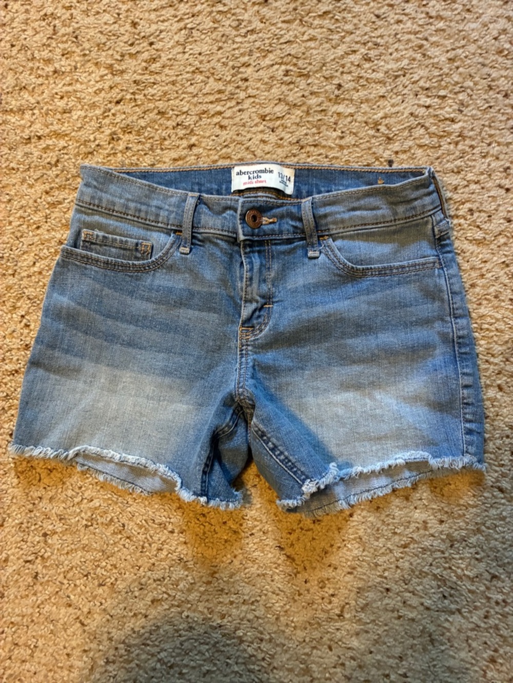 abercrombie kids- girls 13/14- jean midi short- frayed